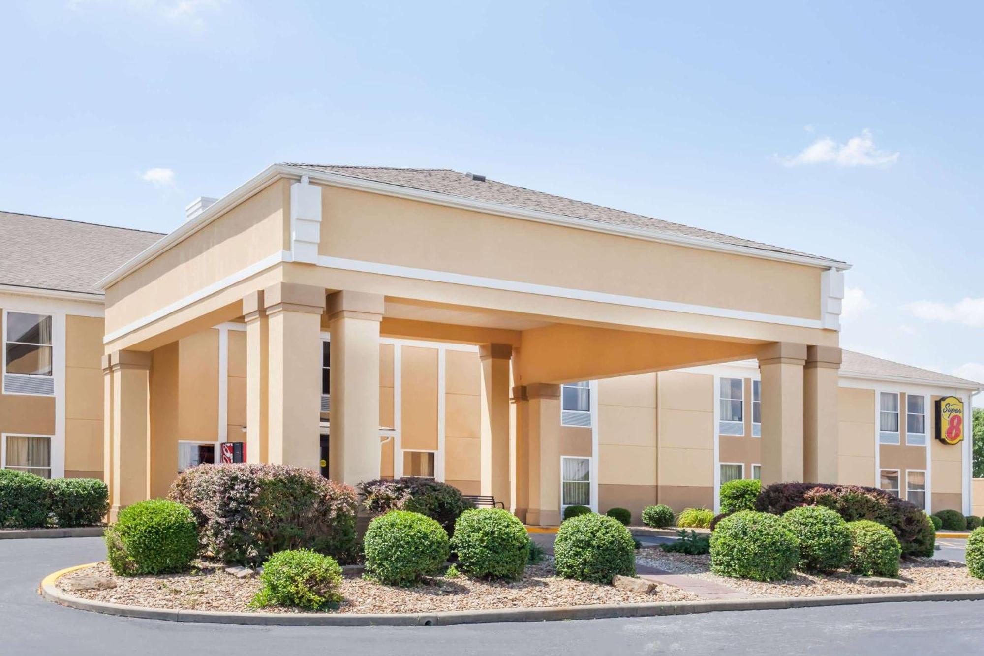 Super 8 By Wyndham Evansville North Stacer Dış mekan fotoğraf